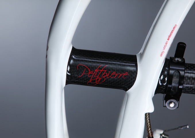 Carbon Frame Details